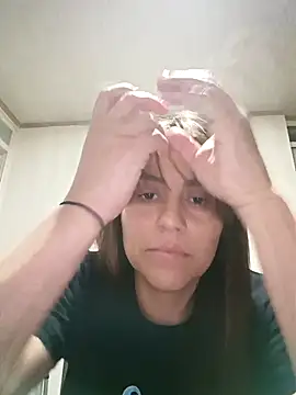 vanessa-titisM online show from March 31, 3:30 am