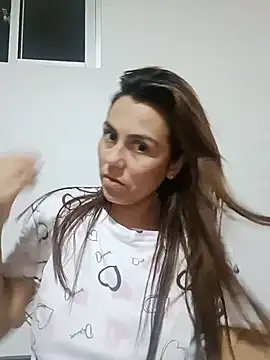 vanessa-titisM online show from July 5, 1:54 am