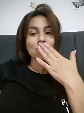 vanessa-titisM online show from March 19, 3:06 am