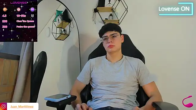 Im Juaniito online show from September 20, 9:42 pm