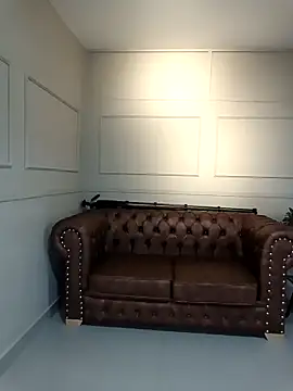 ArielBlossom    online show from December 4, 11:09 am