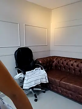 Snapshot of ArielBlossom___ chatting on September 22, 11:27 am ArielBlossom online show from September 22, 11:27 am