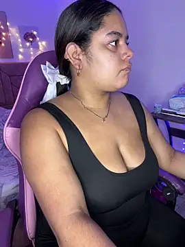 Anabelle 00  online show from April 15, 3:12 am