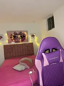 Anabelle 00  online show from March 17, 3:20 am