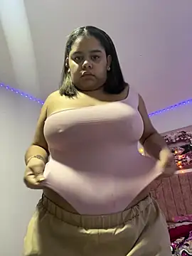 Snapshot of Anabelle_00_ chatting on July 13, 3:17 am Anabelle 00 online show from July 13, 3:17 am
