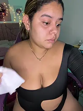 Anabelle 00  online show from April 23, 3:13 am