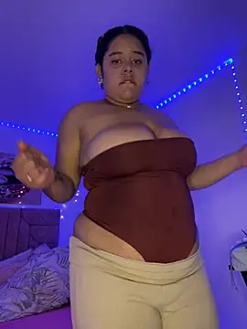 Snapshot of Anabelle_00_ chatting on June 22, 3:25 am Anabelle 00 online show from June 22, 3:25 am