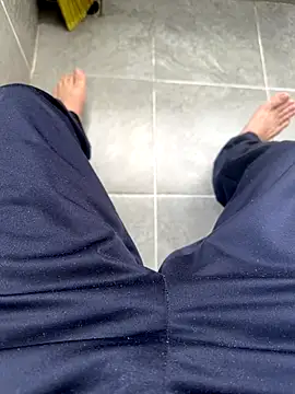 LAZ3R1 online show from November 2, 12:54 pm