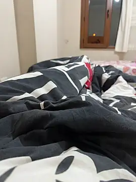 LAZ3R1 online show from September 21, 9:42 pm