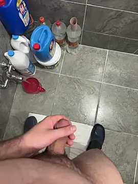 LAZ3R1 online show from September 28, 8:49 pm