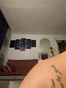 Walker 23 online show from June 1, 3:51 am