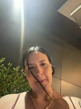 GabyMejiaa online show from May 15, 10:52 pm