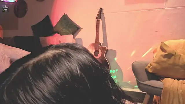 ashlynnlowe  online show from September 20, 7:41 pm