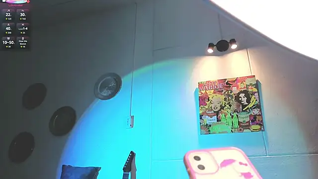 ashlynnlowe  online show from October 6, 8:09 pm