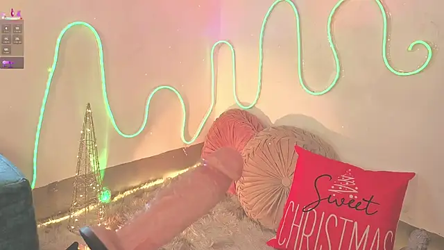 ashlynnlowe  online show from December 19, 7:27 pm