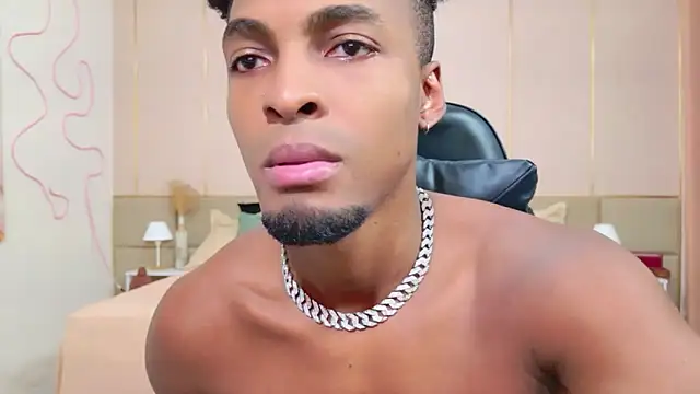 SoHighAngel online show from March 29, 11:17 pm