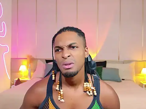 SoHighAngel online show from March 28, 10:11 pm