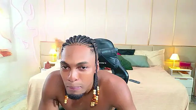 SoHighAngel online show from April 1, 10:50 pm