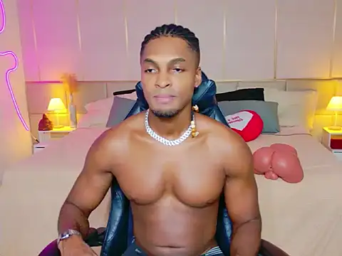 SoHighAngel online show from March 17, 9:40 pm