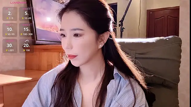 miss-lin online show from March 4, 12:46 pm