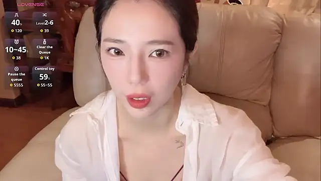 miss-lin online show from September 26, 2:24 pm
