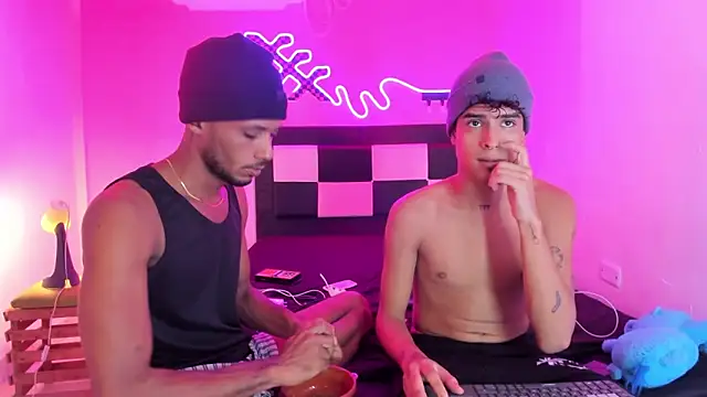 Lucky boys  X online show from December 20, 7:06 pm