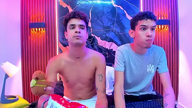 Lucky boys  X online show from February 24, 10:43 pm