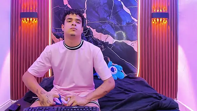 Lucky boys  X online show from March 12, 7:40 pm