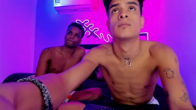 Lucky boys  X online show from December 3, 8:30 pm