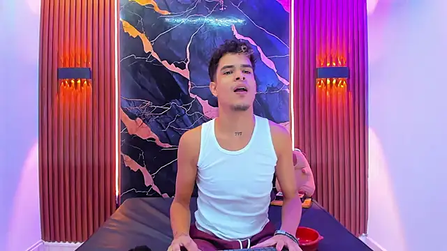 Lucky boys  X online show from September 22, 11:38 am