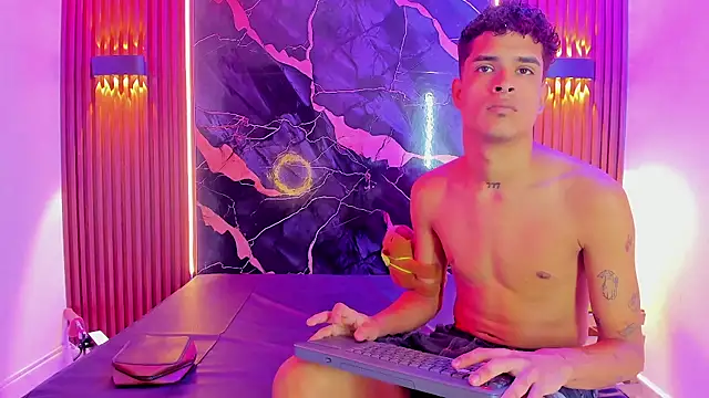 Lucky boys  X online show from November 15, 12:42 pm