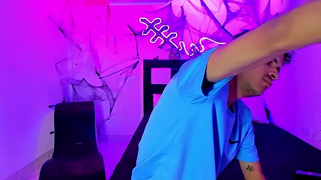 Lucky boys  X online show from November 3, 12:20 pm