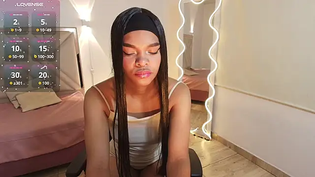 Miagates tay online show from October 26, 4:02 am