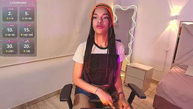 Miagates tay online show from October 23, 3:16 am