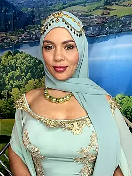  hafsa  online show from December 2, 4:09 pm