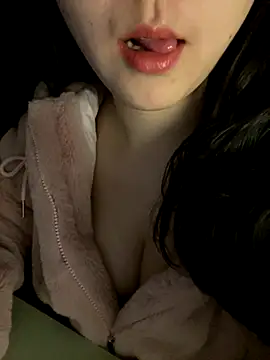 Snapshot of ruiki666 chatting on November 24, 3:12 pm ruiki666 online show from November 24, 3:12 pm