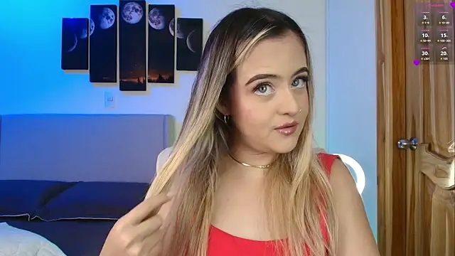 MaryMoon  online show from March 28, 10:44 pm