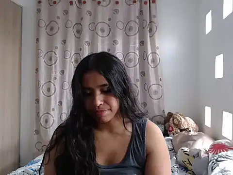 Pamela mua online show from September 14, 2:50 pm