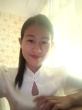 Snapshot of luy-xinh02 chatting on September 21, 2:06 am luy-xinh02 online show from September 21, 2:06 am