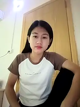 Snapshot of luy-xinh02 chatting on October 3, 2:48 am luy-xinh02 online show from October 3, 2:48 am