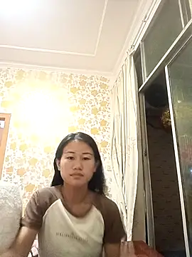 Snapshot of luy-xinh02 chatting on September 18, 12:19 pm luy-xinh02 online show from September 18, 12:19 pm