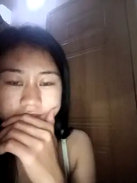 Snapshot of luy-xinh02 chatting on September 25, 2:34 pm luy-xinh02 online show from September 25, 2:34 pm