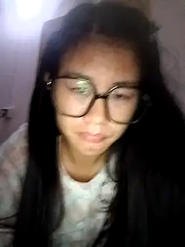 Snapshot of luy-xinh02 chatting on October 11, 5:36 pm luy-xinh02 online show from October 11, 5:36 pm