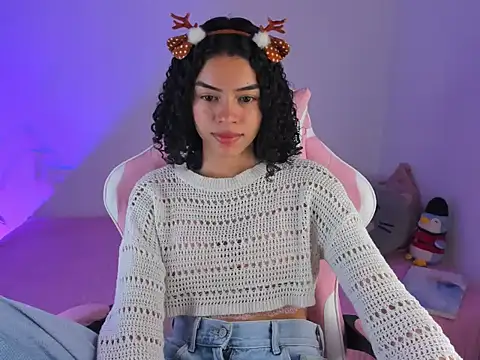 maddy parker   online show from December 21, 7:04 pm