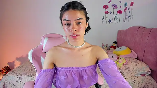 maddy parker   online show from June 10, 11:28 pm