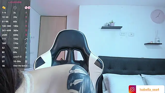 Snapshot of isabella_sea_ chatting on October 4, 1:07 am isabella sea  online show from October 4, 1:07 am