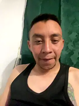 Snapshot of eslabon19 chatting on September 15, 4:57 am eslabon19 online show from September 15, 4:57 am