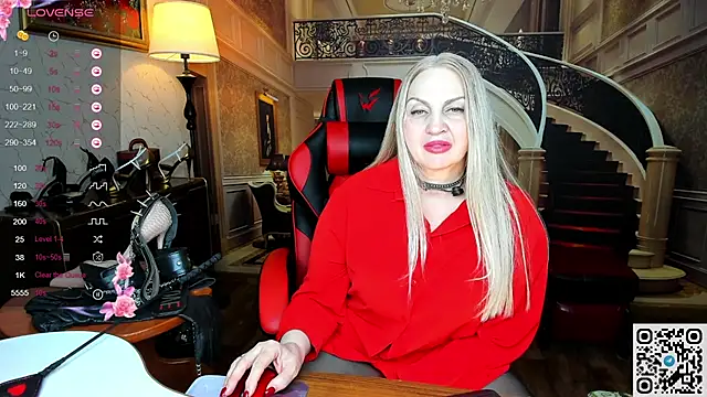 Nina Devillle online show from March 7, 12:21 pm