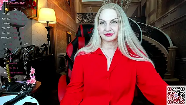 Nina Devillle online show from June 1, 11:37 pm