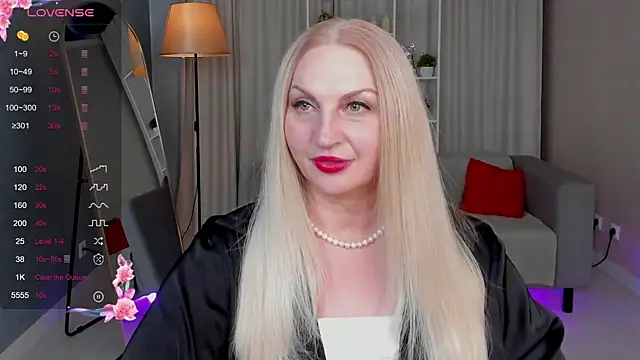 Nina Devillle online show from October 15, 3:53 pm